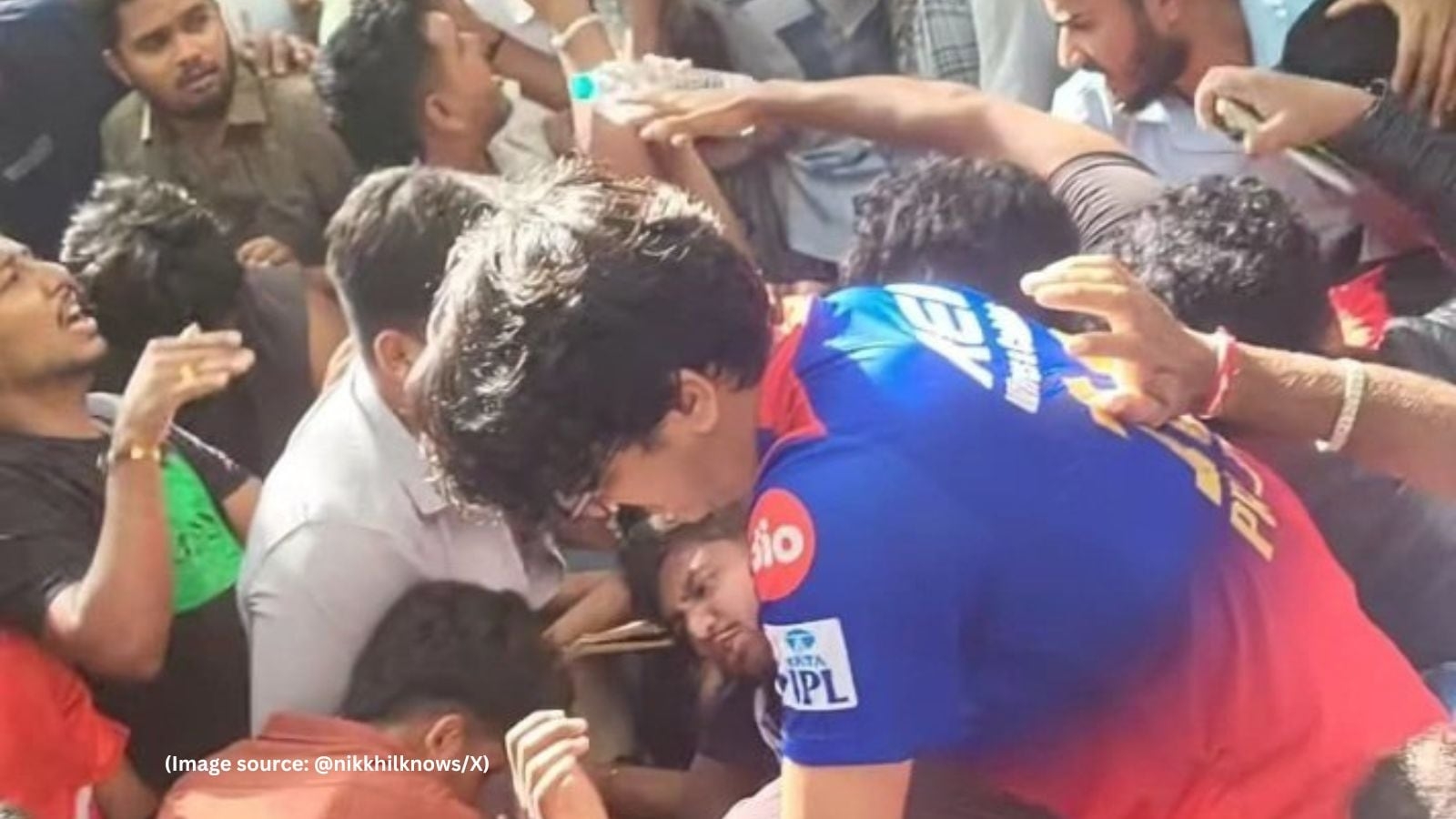 ‘Will haunt every cricket fan forever': Internet mourns death of 11 in stampede at Bengaluru stadium during RCB's IPL victory celebrations