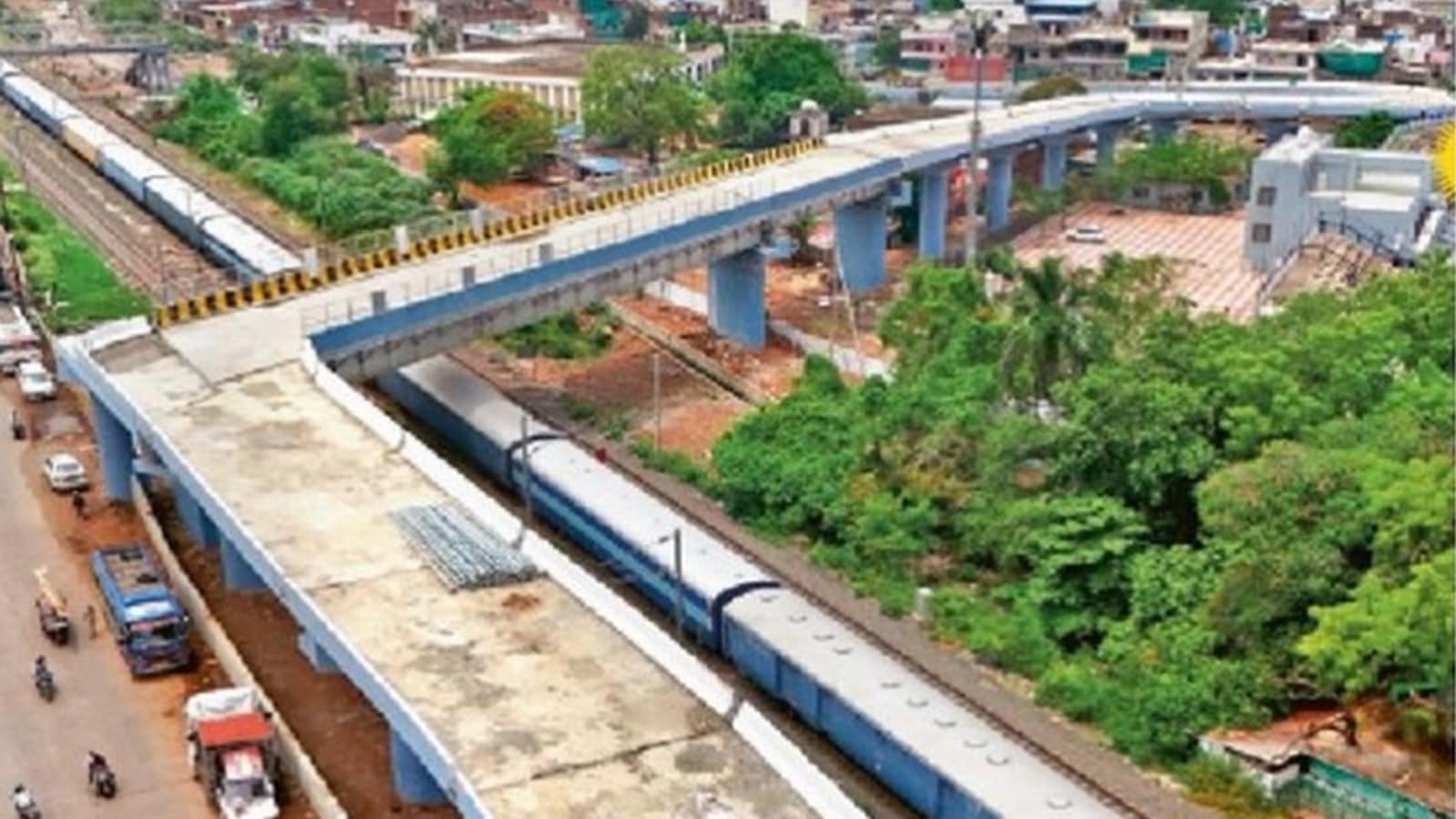 In Bhopal, a bridge with 90-degree turn draws criticism, minister says will look into it