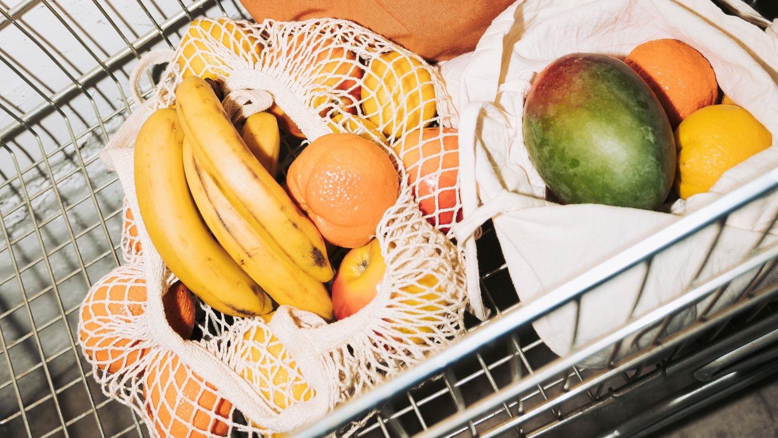 Maharashtra FDA books Mumbai-based firm for reselling expired food products after repackaging