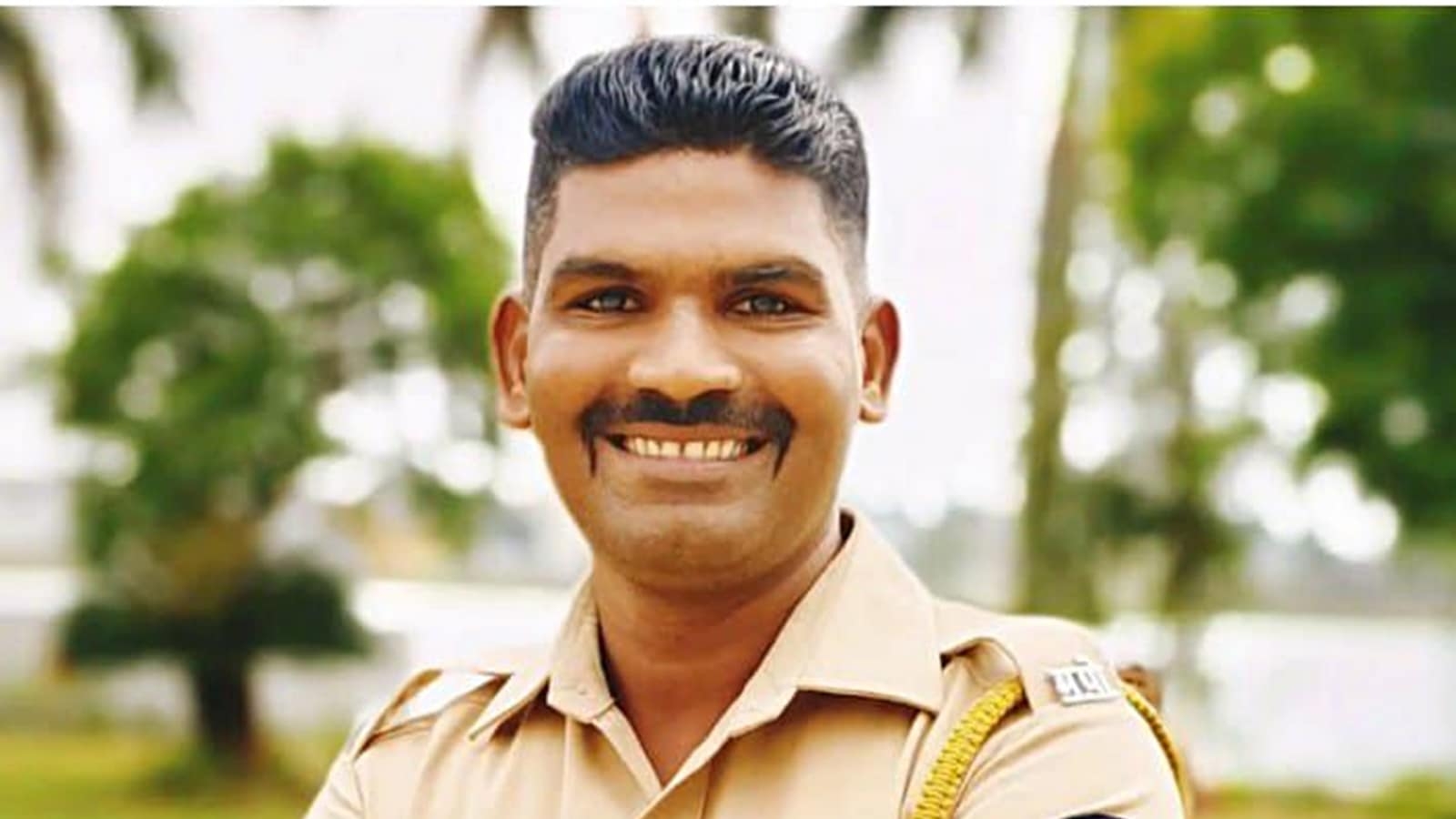 On duty railway police constable among 5 dead in Mumbra local train accident