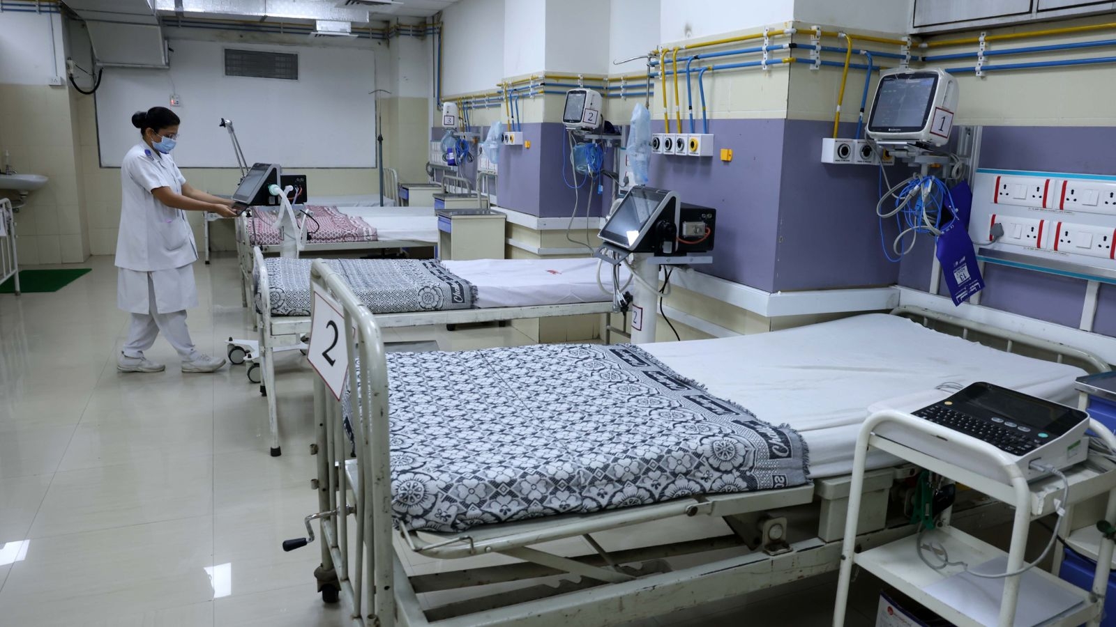 Check preparedness of hospitals: Maharashtra's Health dept to civic bodies amid rise in Covid cases