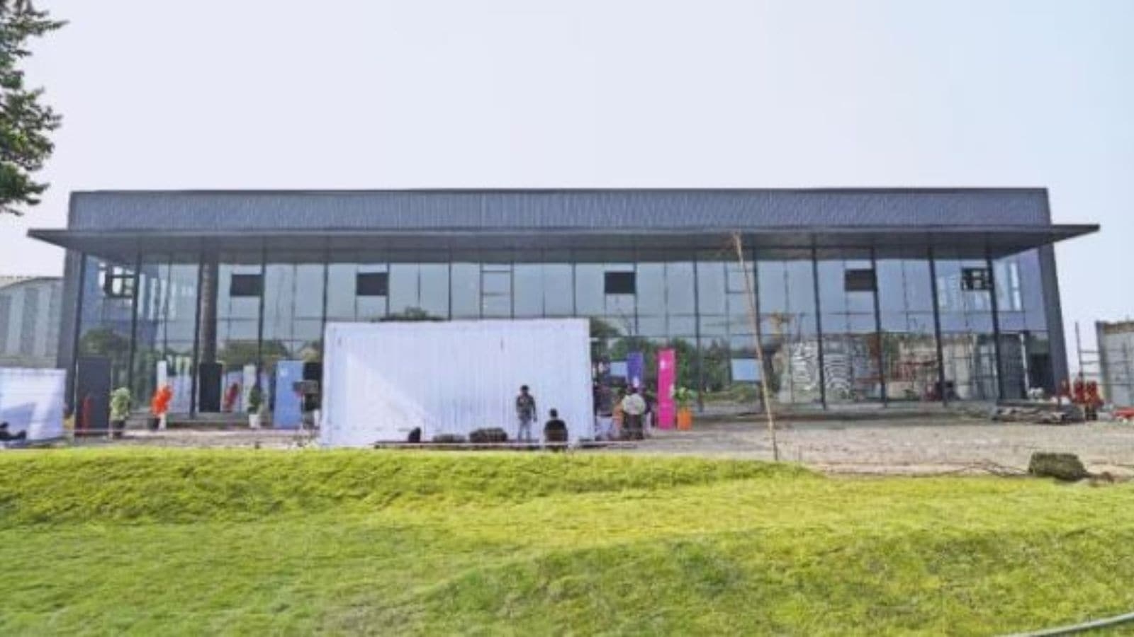 First foreign university in India concludes placement cycle