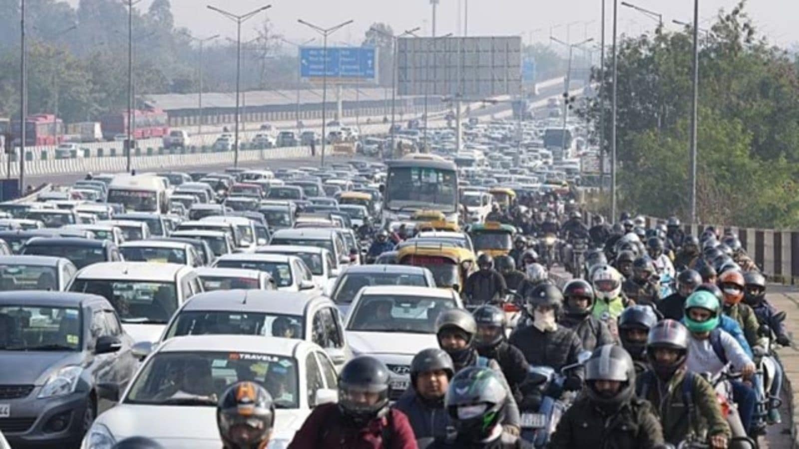 Show-cause notice to nine registered units over ‘non-payment, underpayment' of scrap value of impounded vehicles