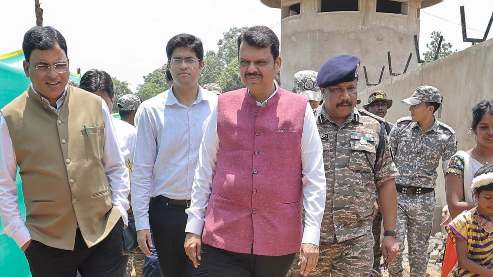 12 Maoists with Rs 1.1 crore bounty surrender before CM in Gadchiroli