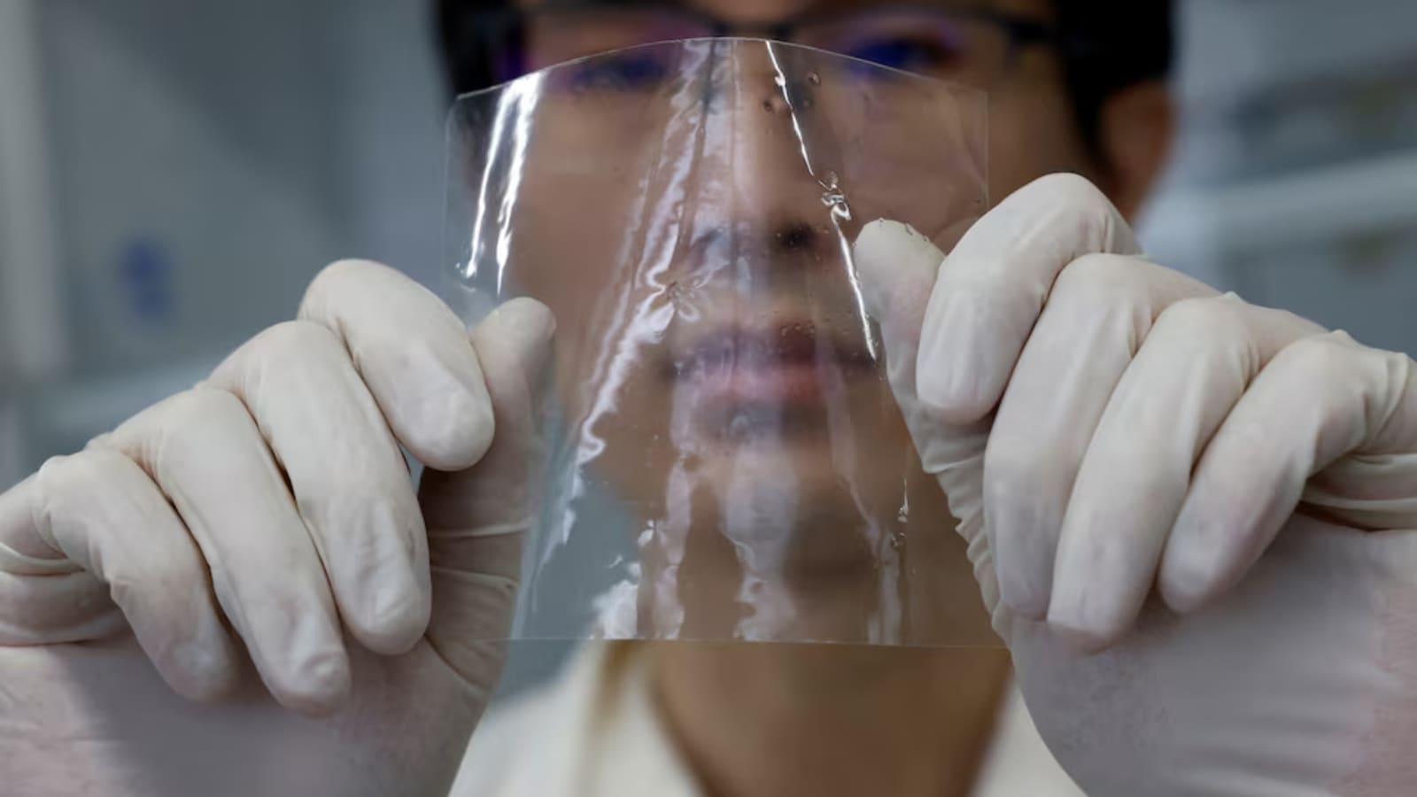 Scientists make new plastic that dissolves in water in a few hours