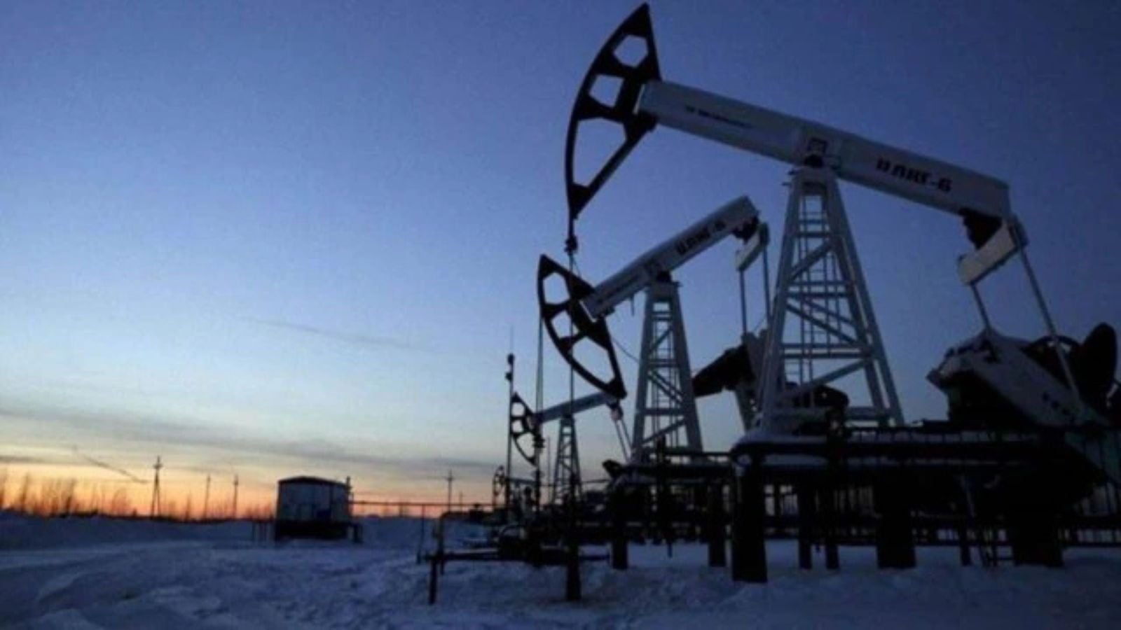 World's biggest banks increased fossil fuel financing by $162 billion in 2024: Report