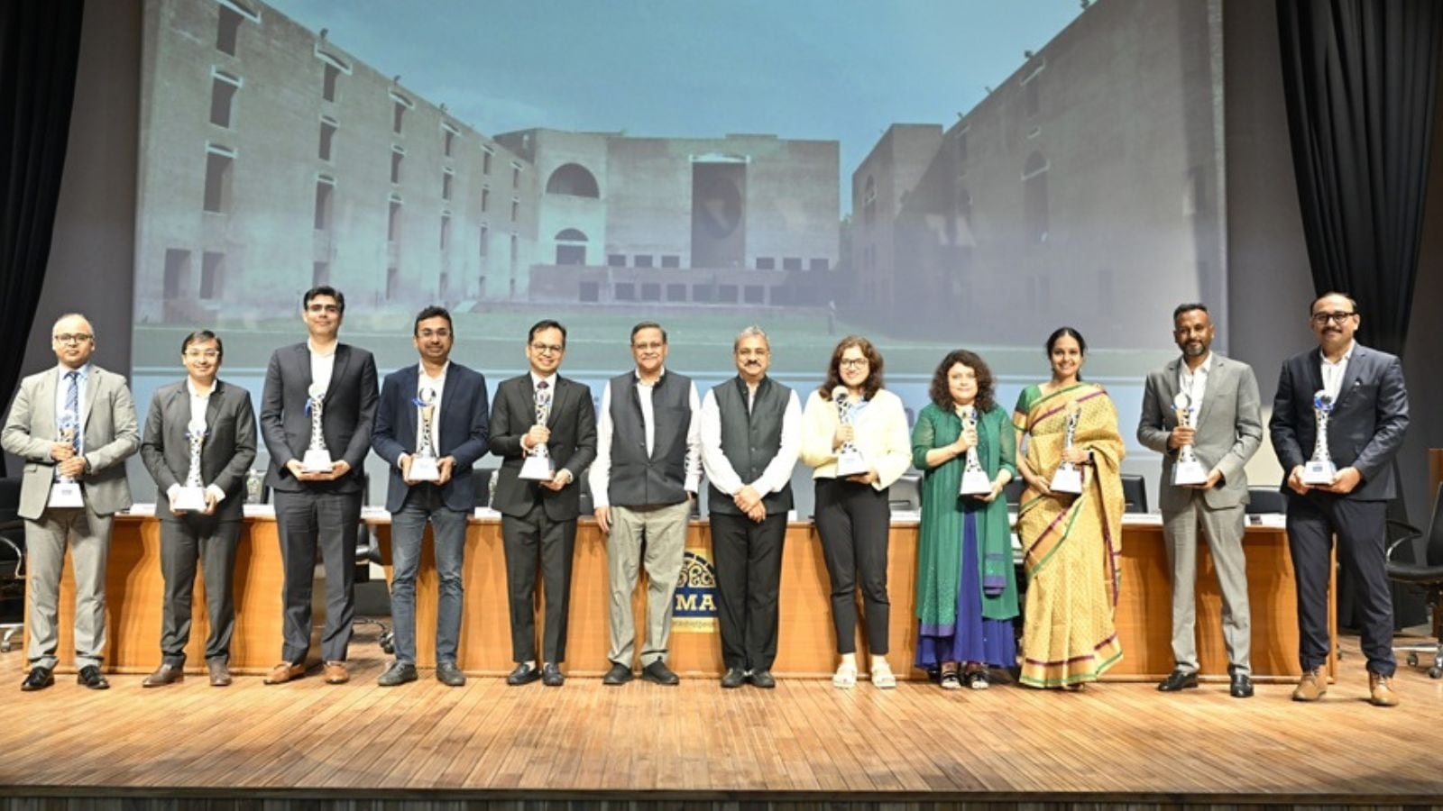 IIMA felicitates 10 alumni with Young Achiever's award