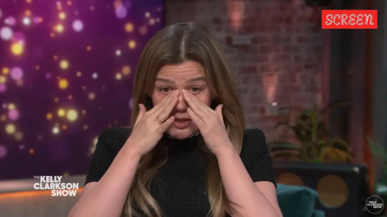 Kelly Clarkson's ‘painful' personal issues may force her to leave hit TV show: ‘What has happened has given her…'