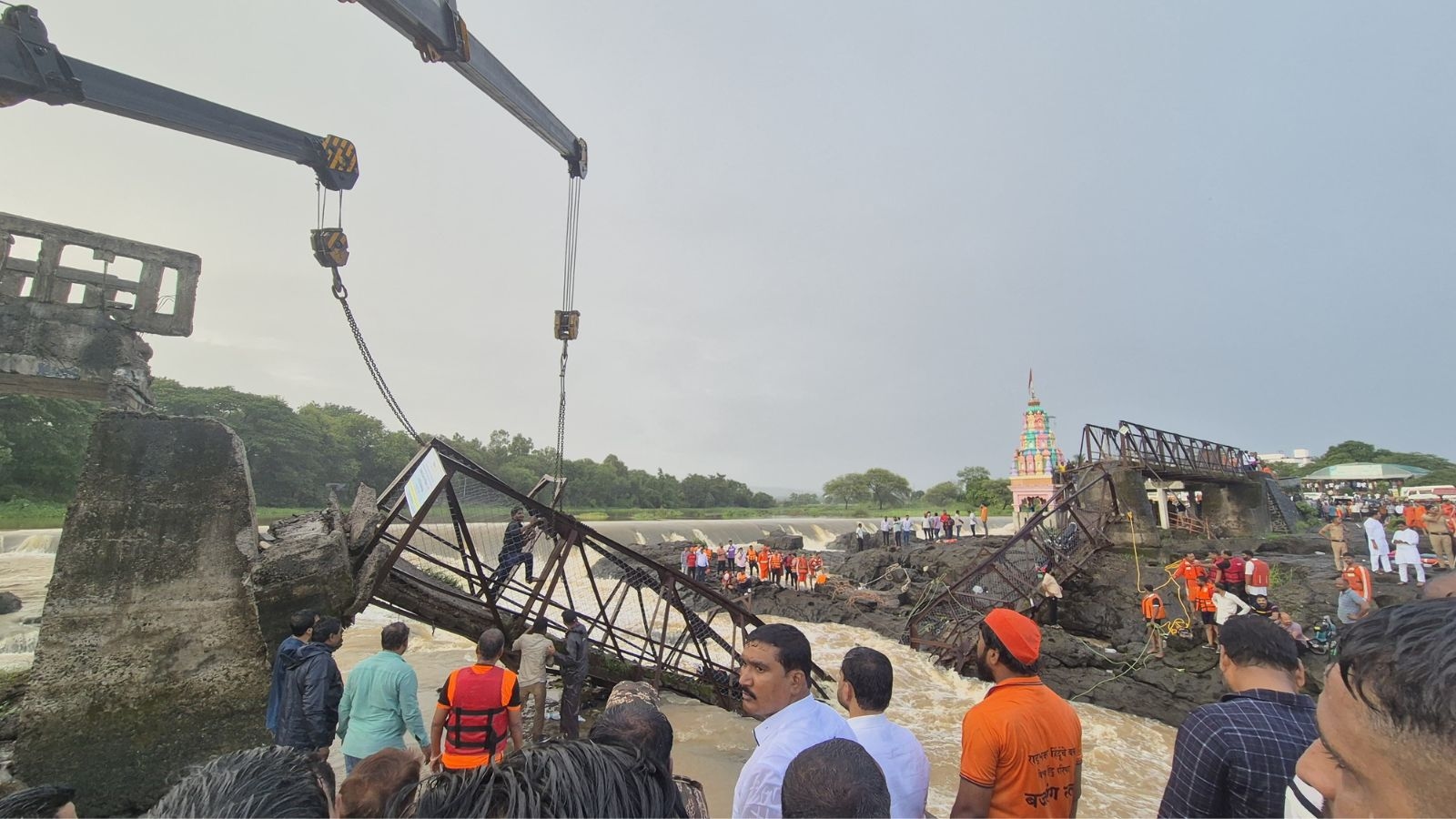 Collectorate submits report to the state government about Kundamala bridge collapse