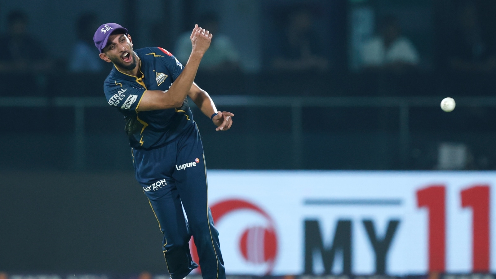 IPL Purple Cap Winners List (2008-2025): From Lasith Malinga to Prasidh Krishna; Check full list of highest wicket-takers in IPL