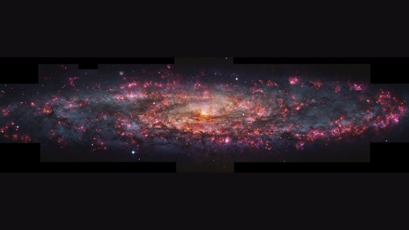 Zooming into the stars: Most vivid image of the Sculptor Galaxy revealed