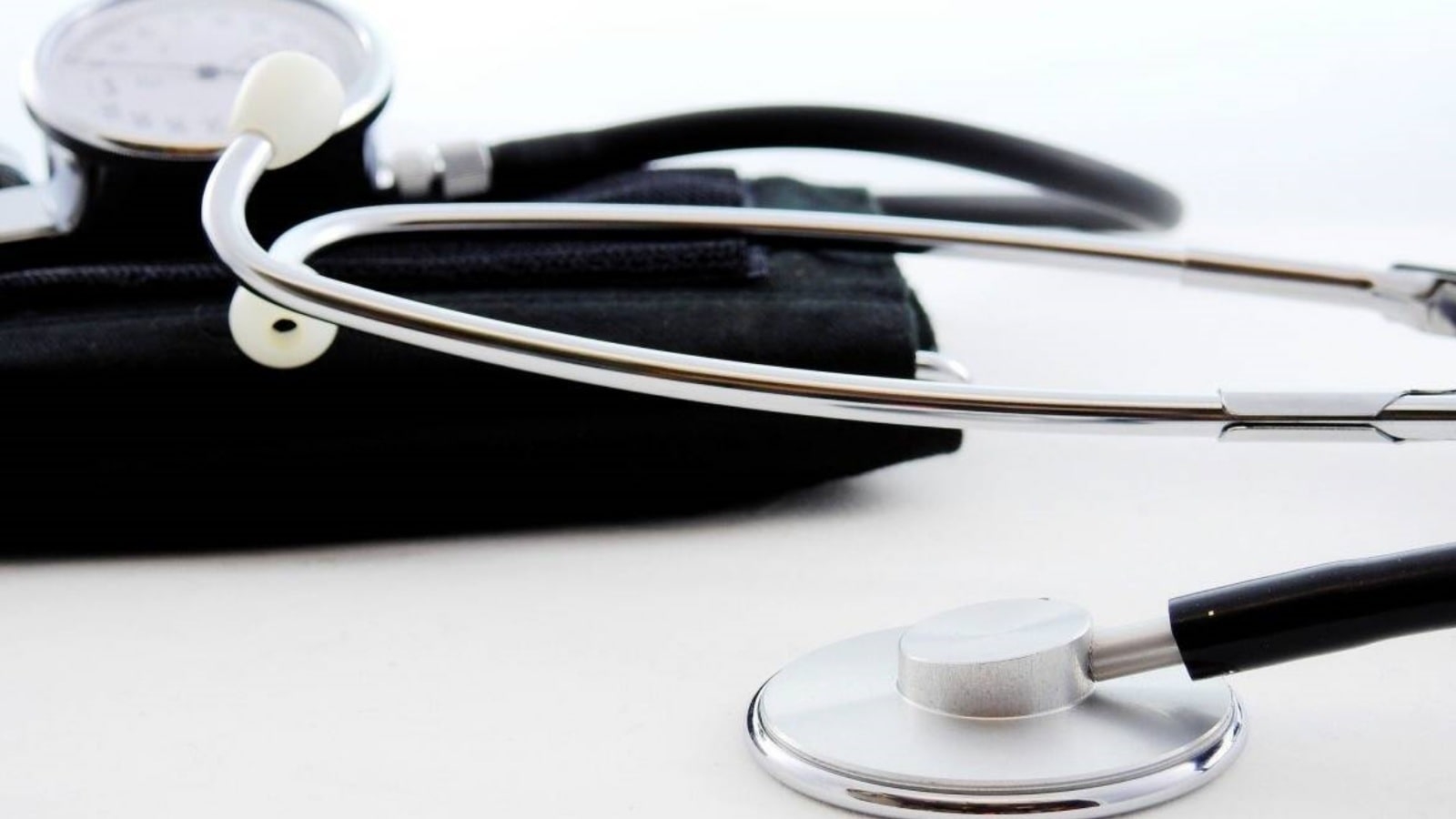 Govt to provide stipend for nursing students, increases amount for physiotherapy course