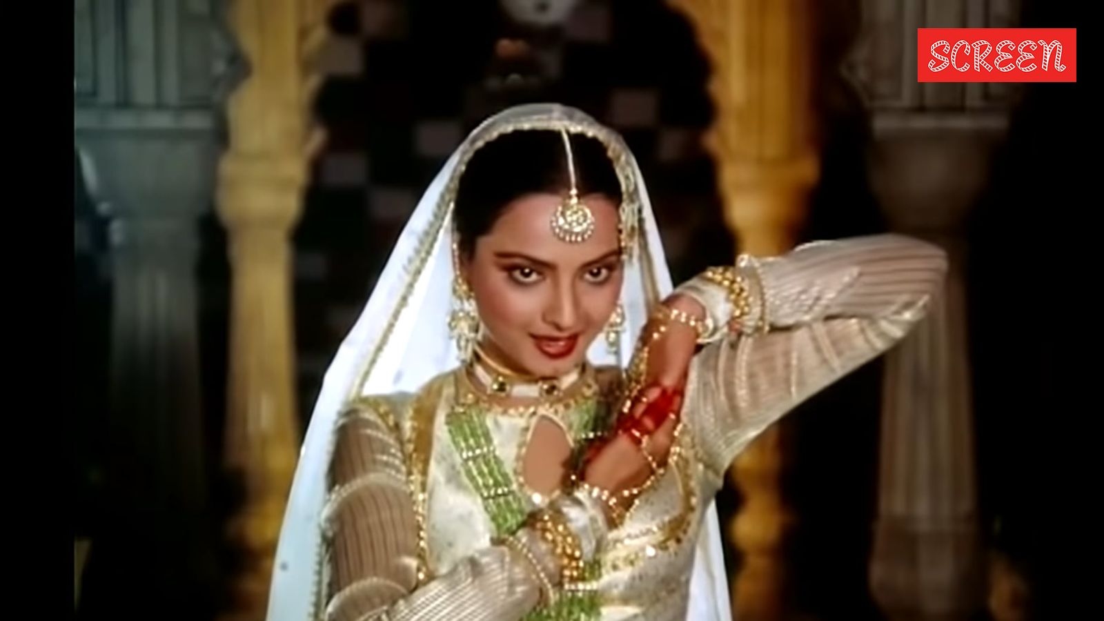 Rekha's gun-wielding fans turned up on Umrao Jaan sets, Muzaffar Ali recalls how he made them a part of shoot: Umrao Jaan re-release