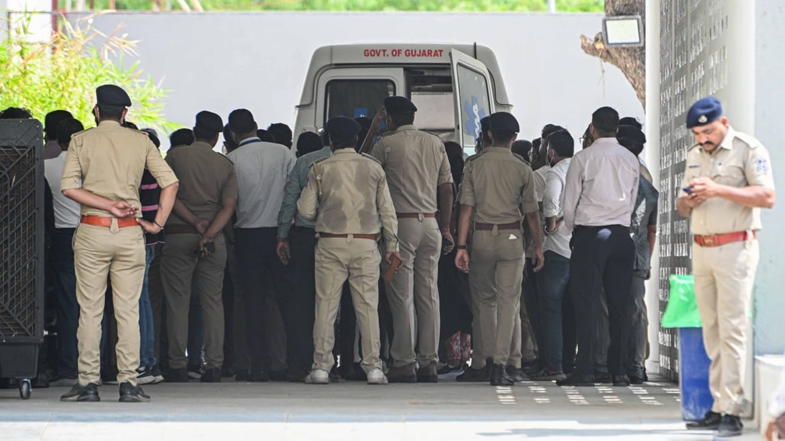 Mortal remains of AI crash victims arrive via green corridor
