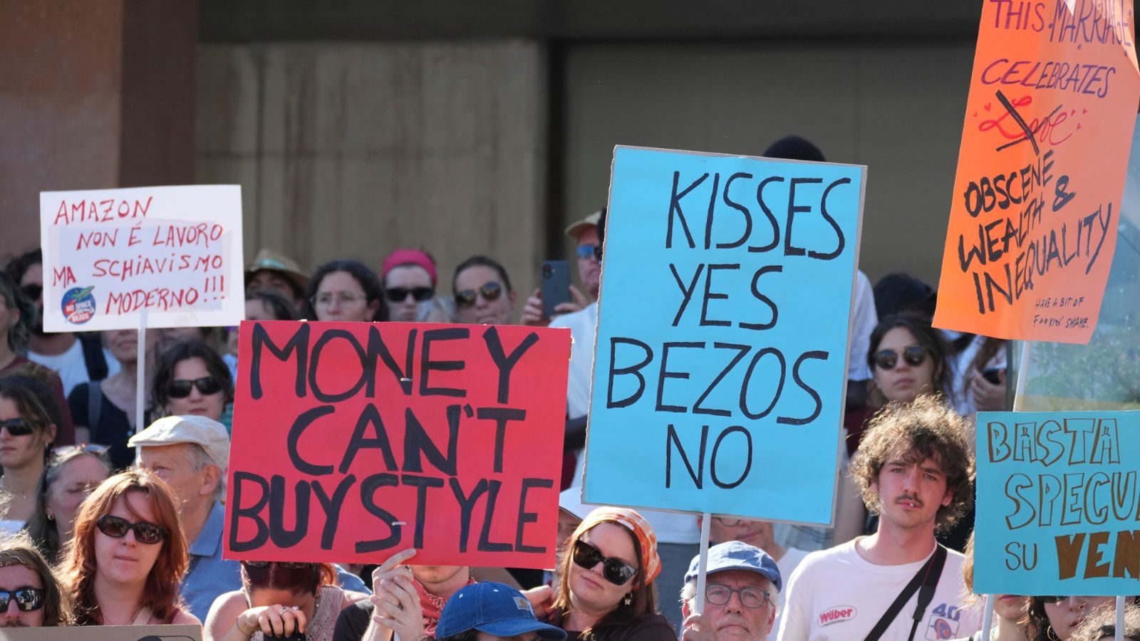 ‘Kisses yes, Bezos No,' protesters say, as Amazon founder's wedding bonanza stirs controversy in Venice