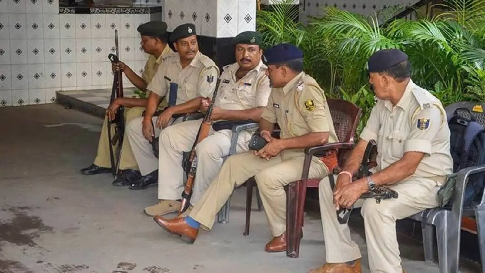 Behind Bihar's violent crimes, web of illegal arms trade, fake licences, police study reveals