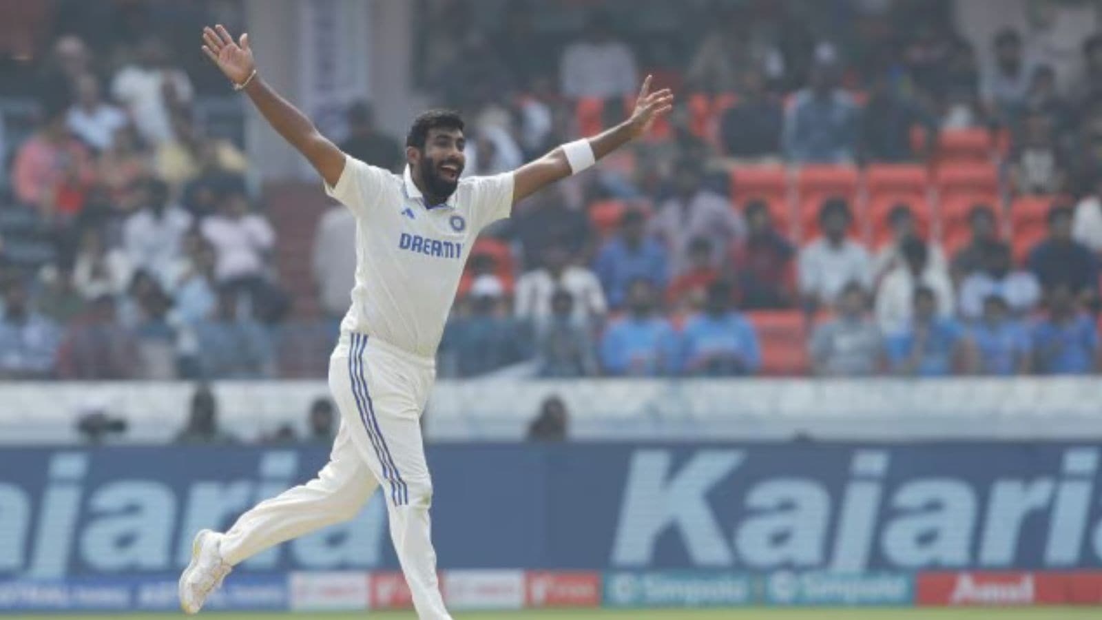 Jamie Smith on facing Jasprit Bumrah in upcoming IND vs ENG series: ‘Hopefully, down at No. 7, I can watch other lads go and face him first'