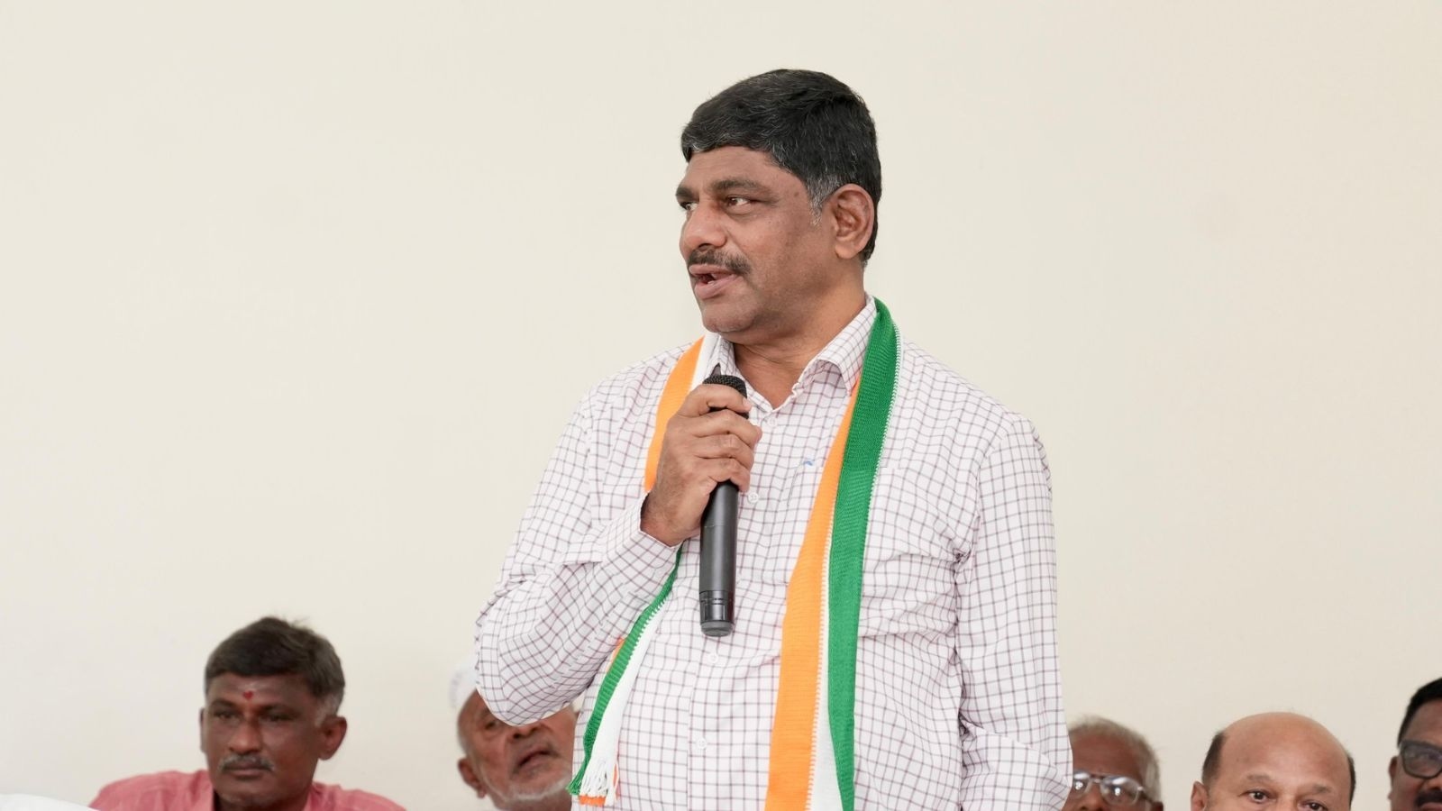 ED questions ex-Congress MP D K Suresh in Aishwarya Gowda case