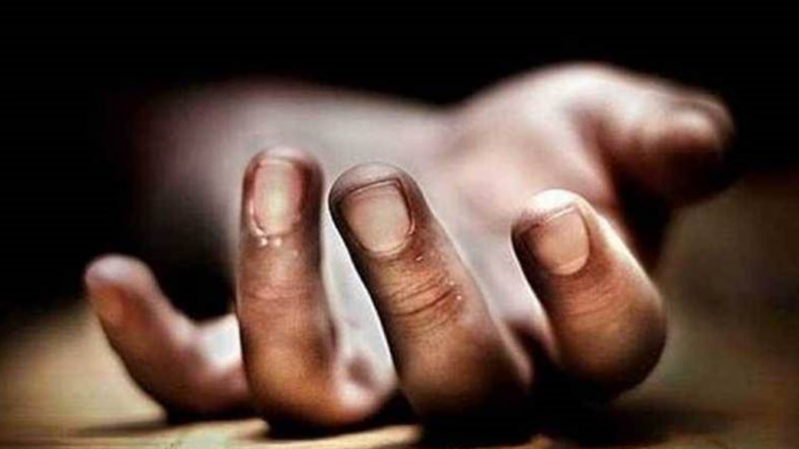 Kashmiri garment business found injured in Lajpat Nagar park, dies