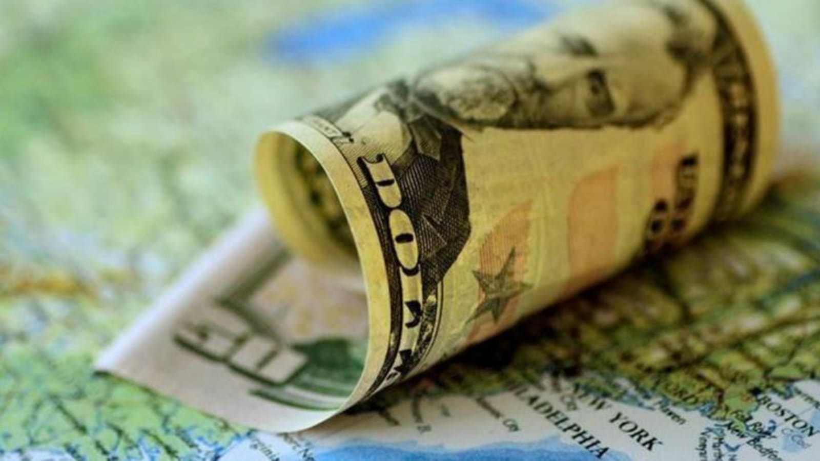 April net FDI inflows at 35-month high, spend on foreign studies down 21%