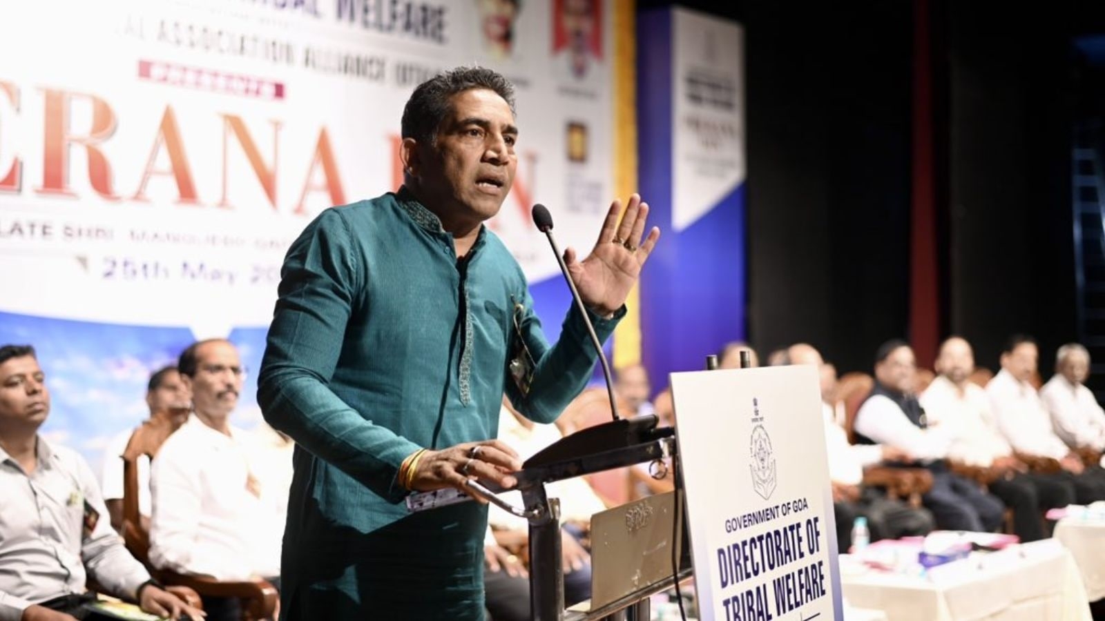 Goa minister who made corruption allegations against CM's department dropped from Cabinet
