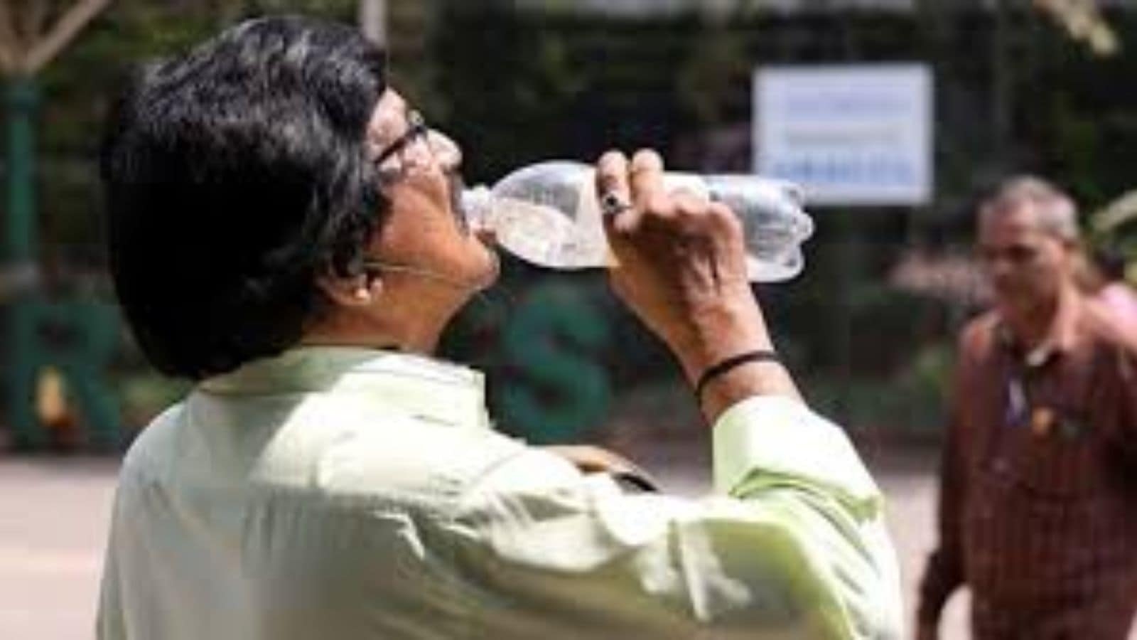 South Bengal braces for peak heat as it waits for monsoon; North Bengal sees early rain