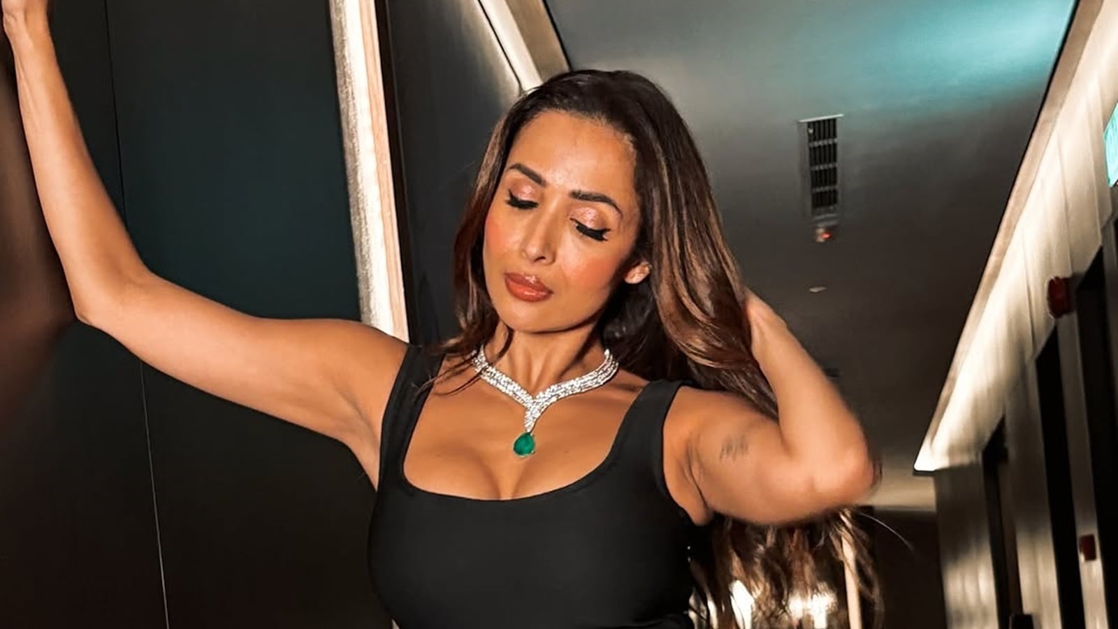 Malaika Arora's favourite balloon facial exercise promises radiant skin: ‘Try this and you won't need a highlighter'
