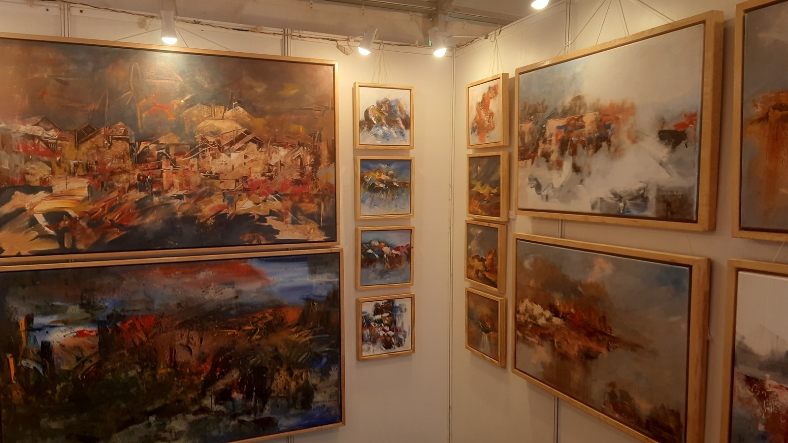 At Karnataka Chitrakala Parishath, artists from across India put their talent on display