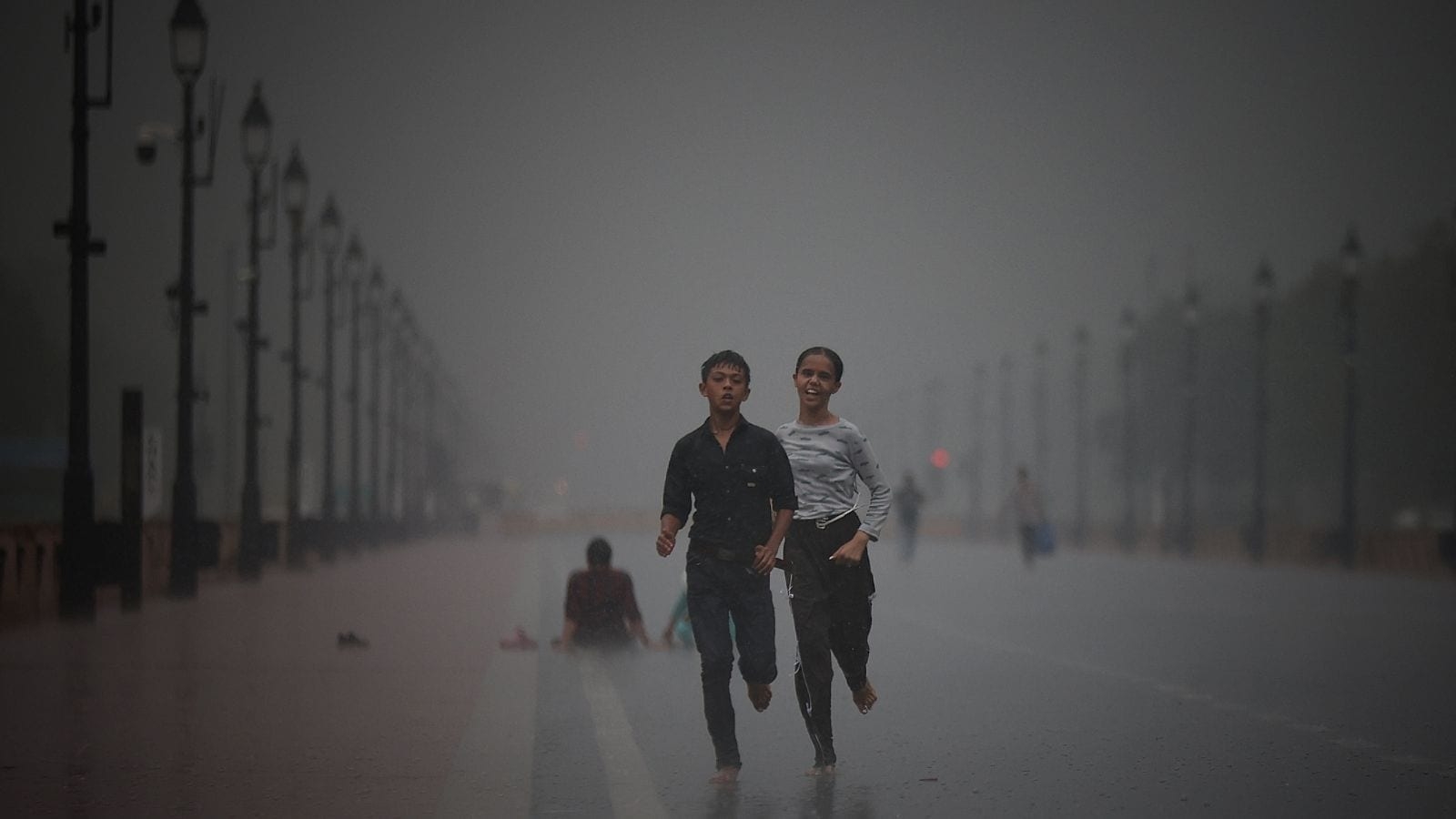 Monsoon at Delhi's doorstep, onset likely in two days says IMD