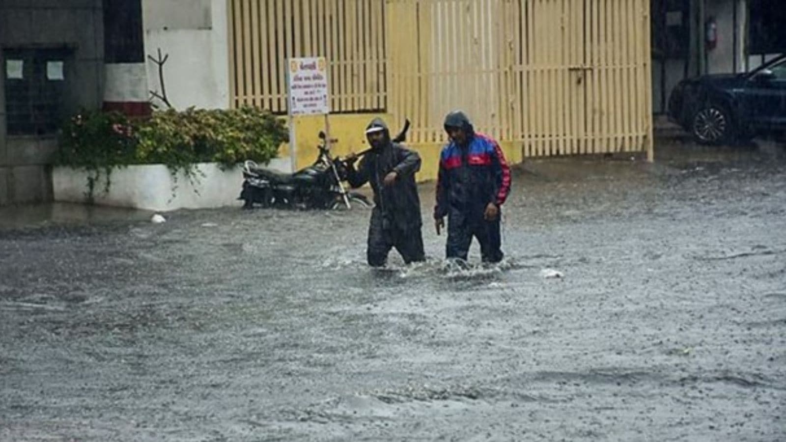 Gujarat: Rainfall brings down temperature by over 8°C below normal; orange alert across state till July 5