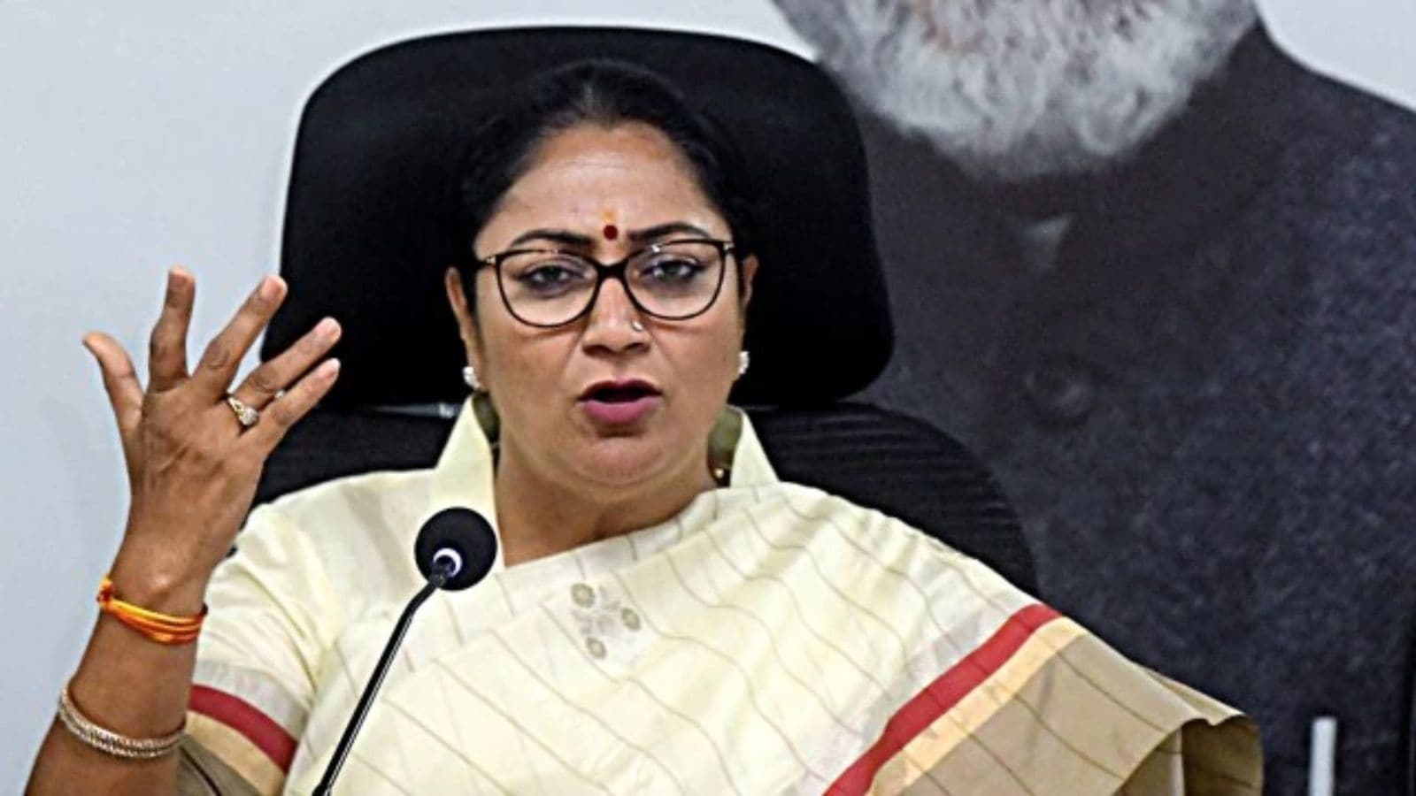 Kanwar committees will get funds up to Rs 10 lakh through Direct Benefit Transfer: Delhi CM Rekha Gupta