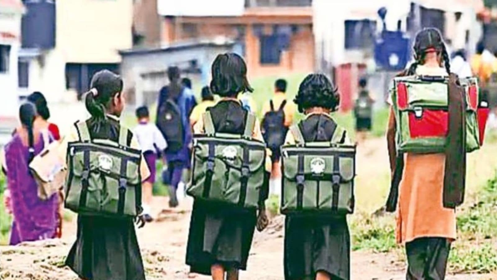 Ordinance to curb fee hike in private schools cleared by Delhi Cabinet