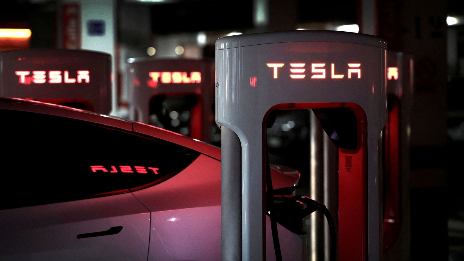 Tesla not keen to manufacture in India: Minister HD Kumaraswamy