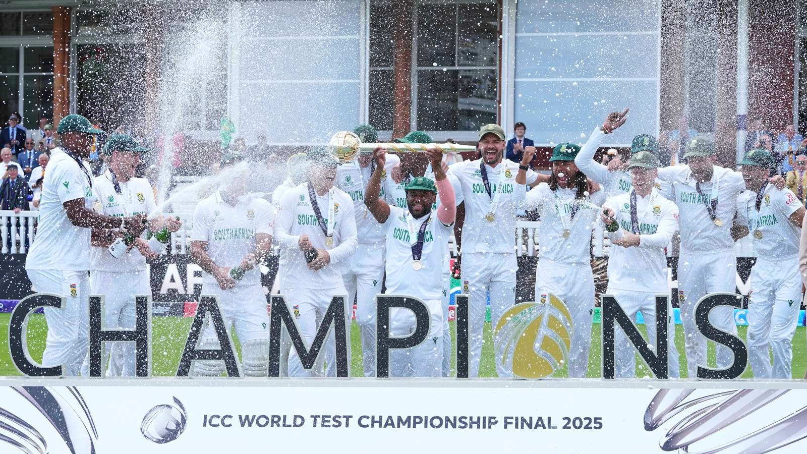 What is the ‘No DNA, just RSA' catchphrase that accompanies South Africa's sporting triumph