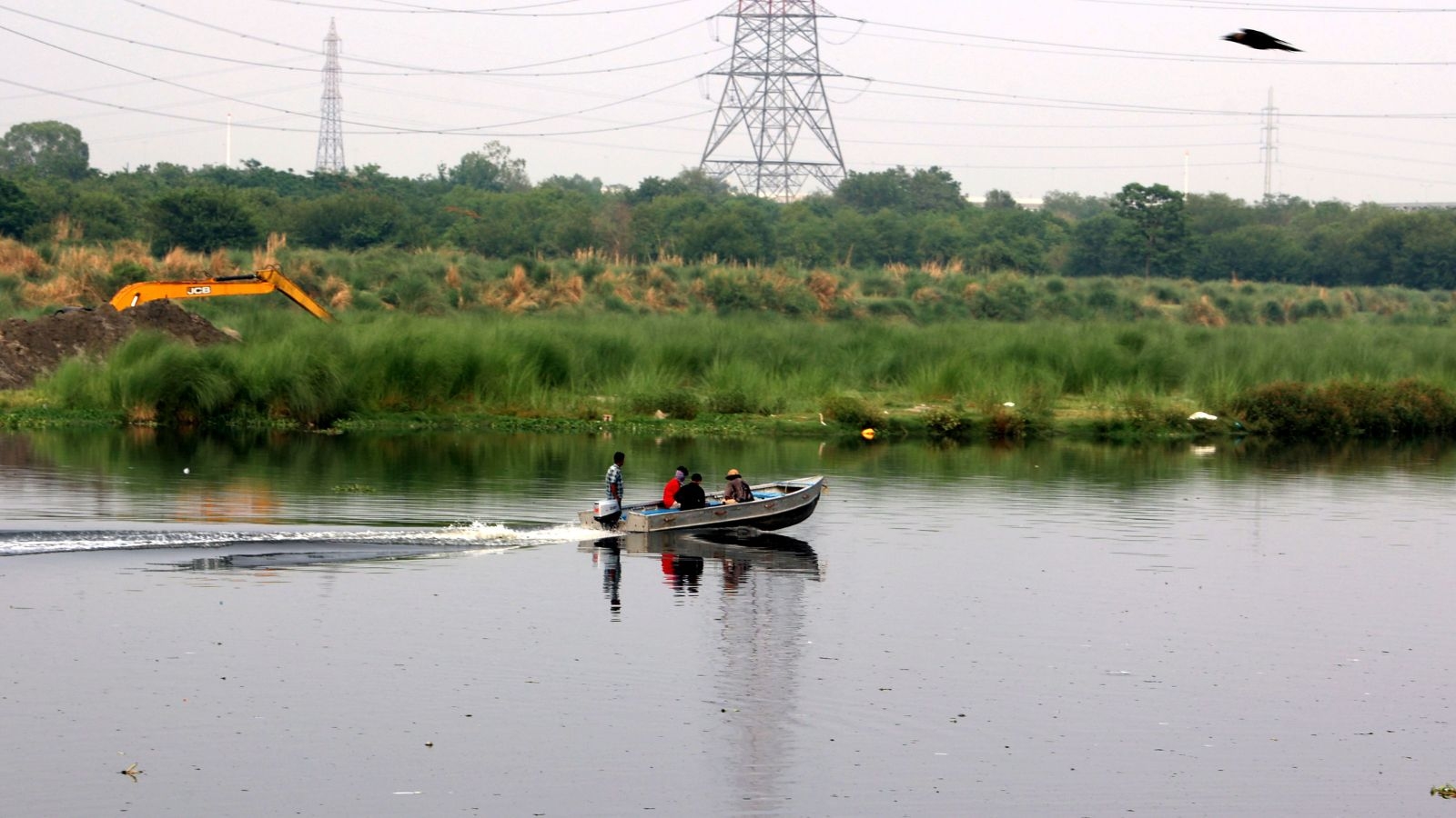 Yamuna clean-up op: Delhi govt to map drains, plug sewage leaks