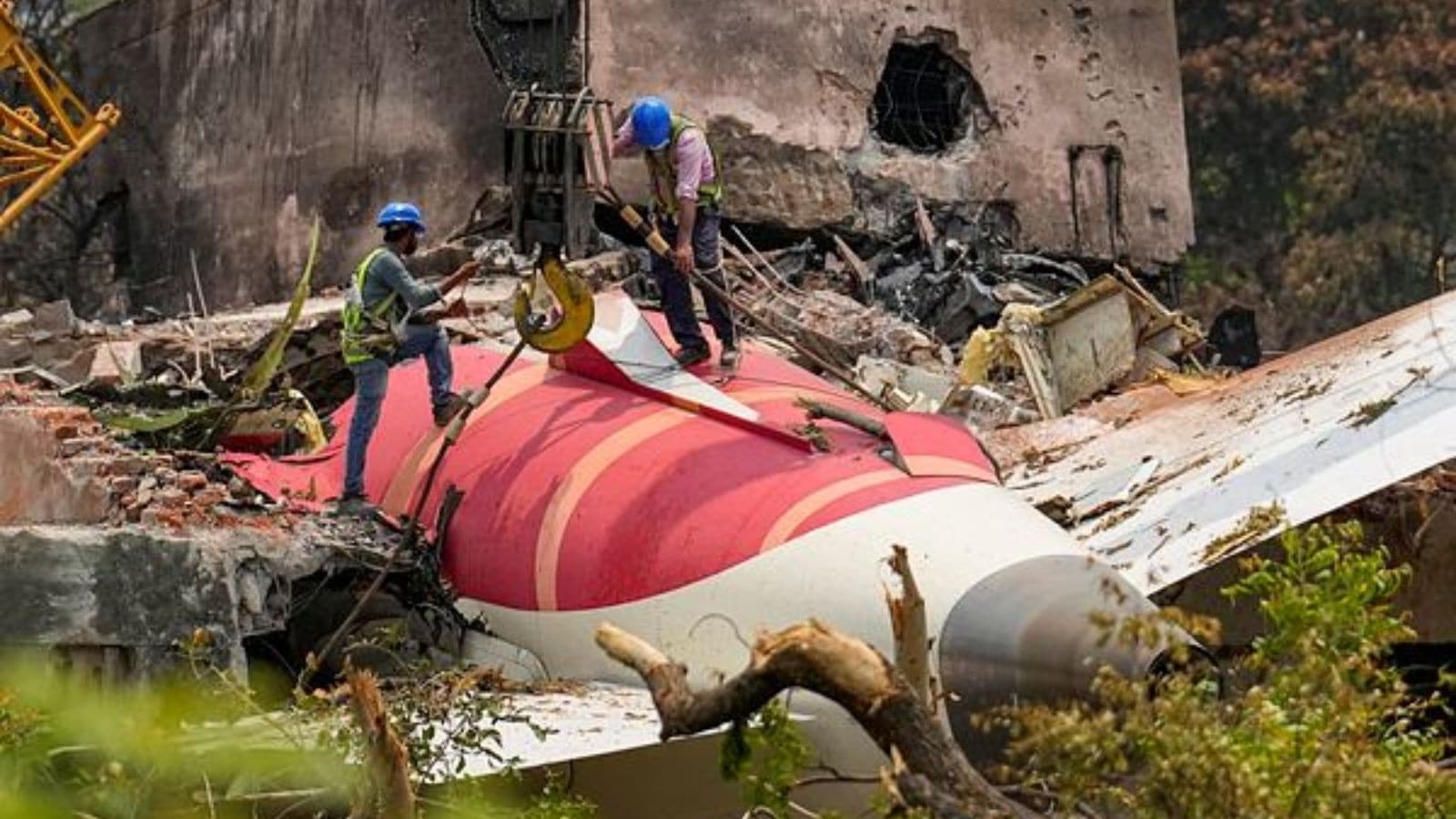 Under scanner: Tech snag hours before Air India crash, if switch can cut off without pilot command