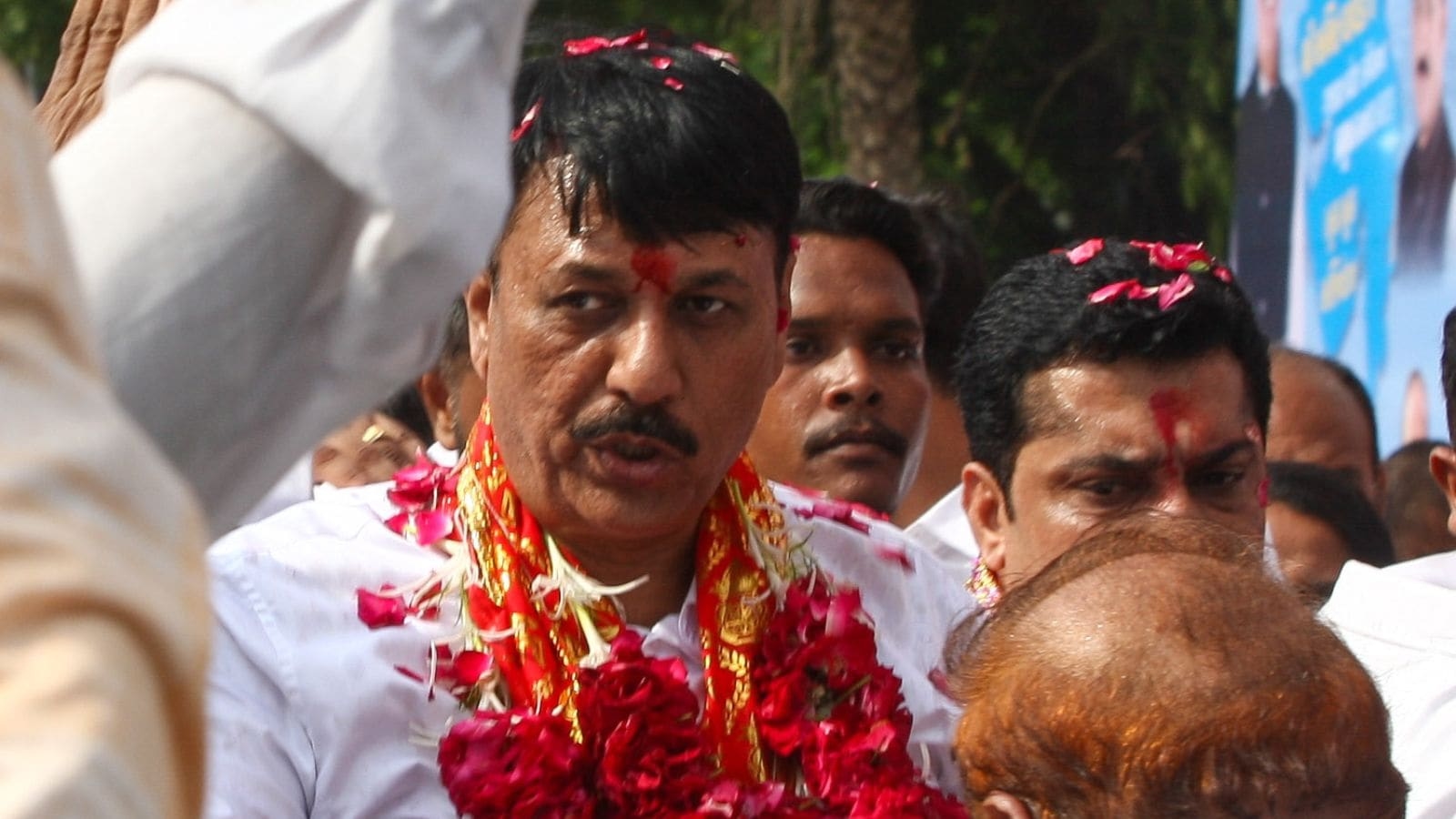 Amit Chavda takes charge as GPCC chief, Tushar Chaudhary as CLP leader