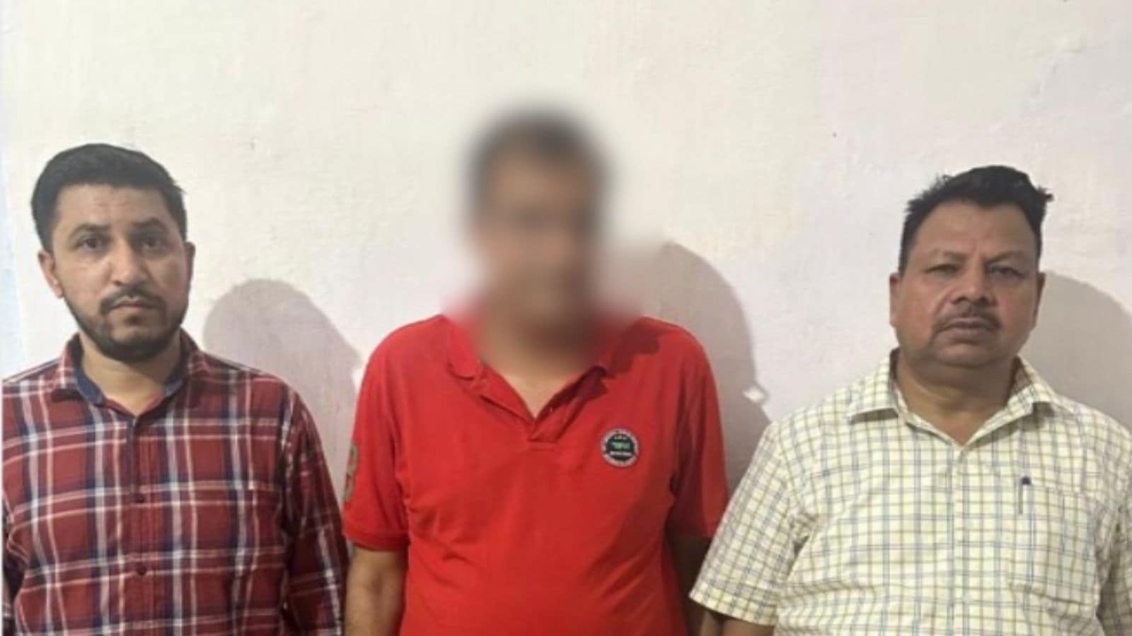 Haryana's vigilance dept arrests Palwal Chief Medical Officer for accepting bribe