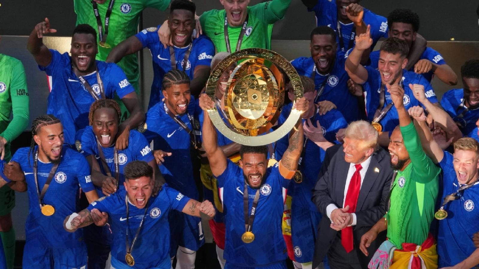 Why Chelsea players waited for Donald Trump to leave the podium during Club World Cup