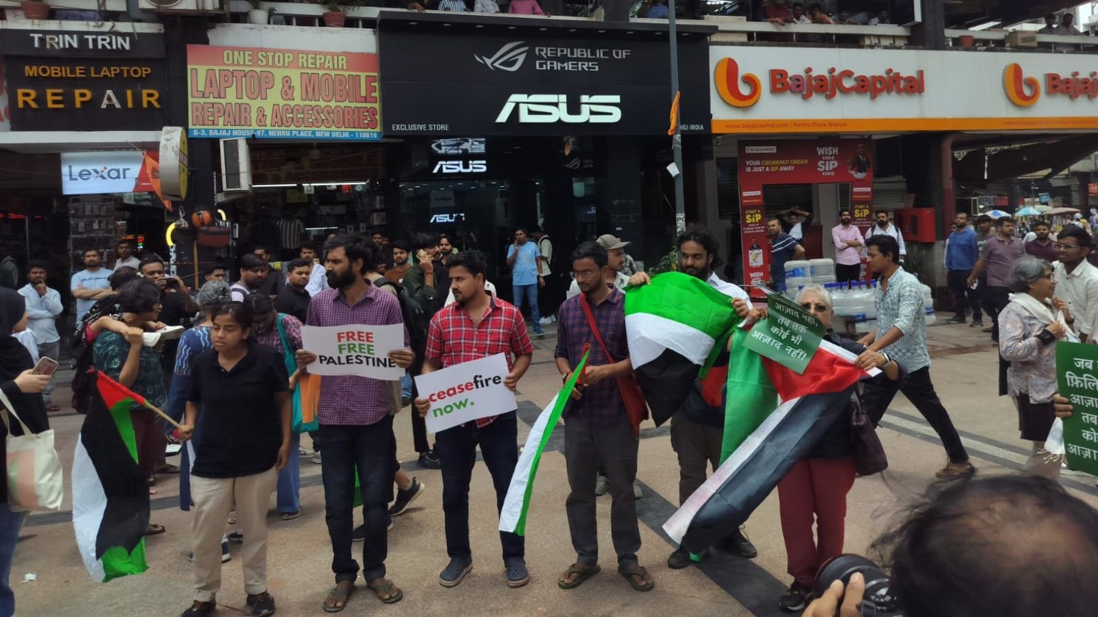Protest against Gaza violence in Delhi met with counter-demonstration