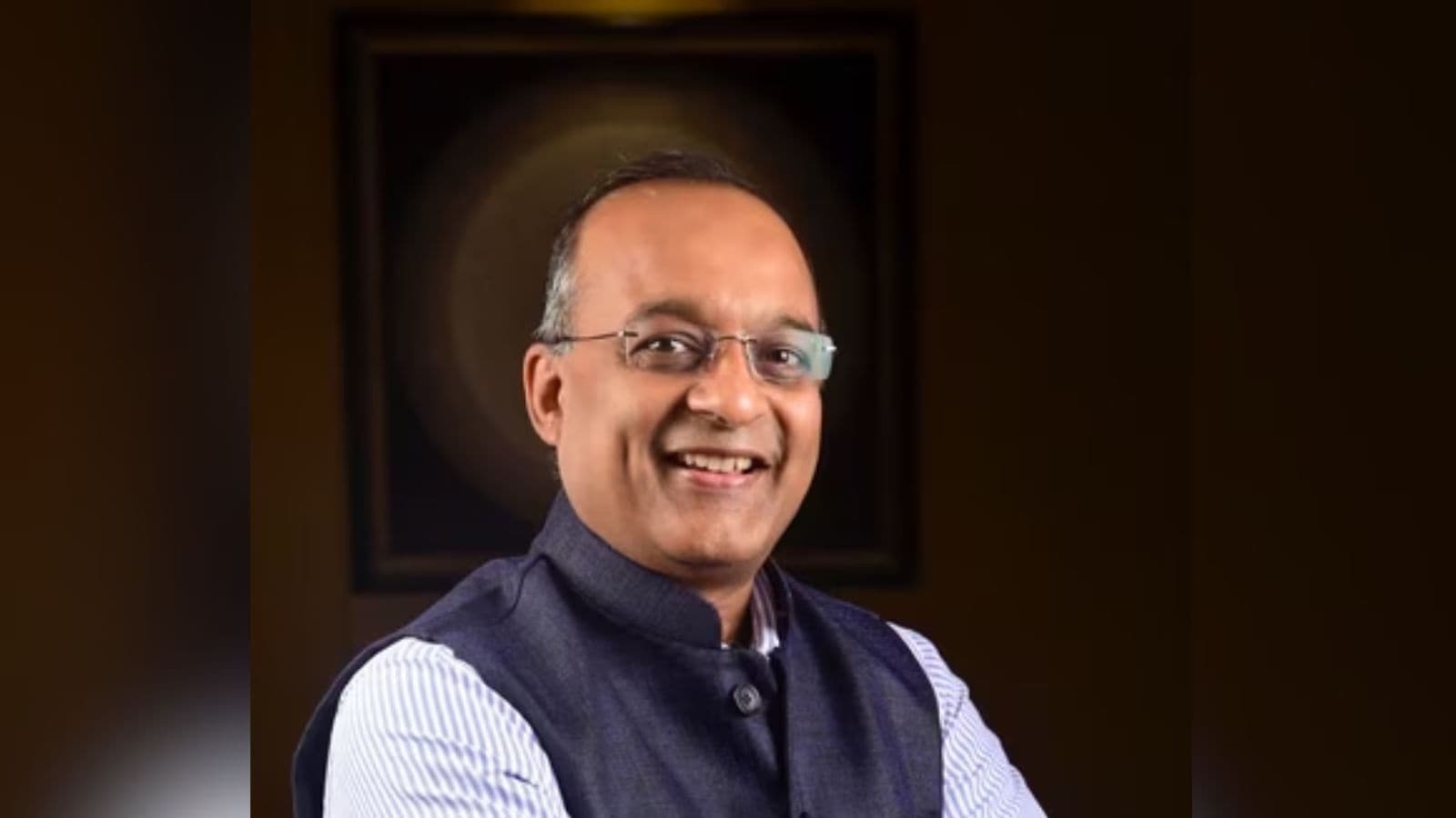 Probe in bribery FIR against HDFC Bank CEO transferred to EOW: Mumbai Police to HC