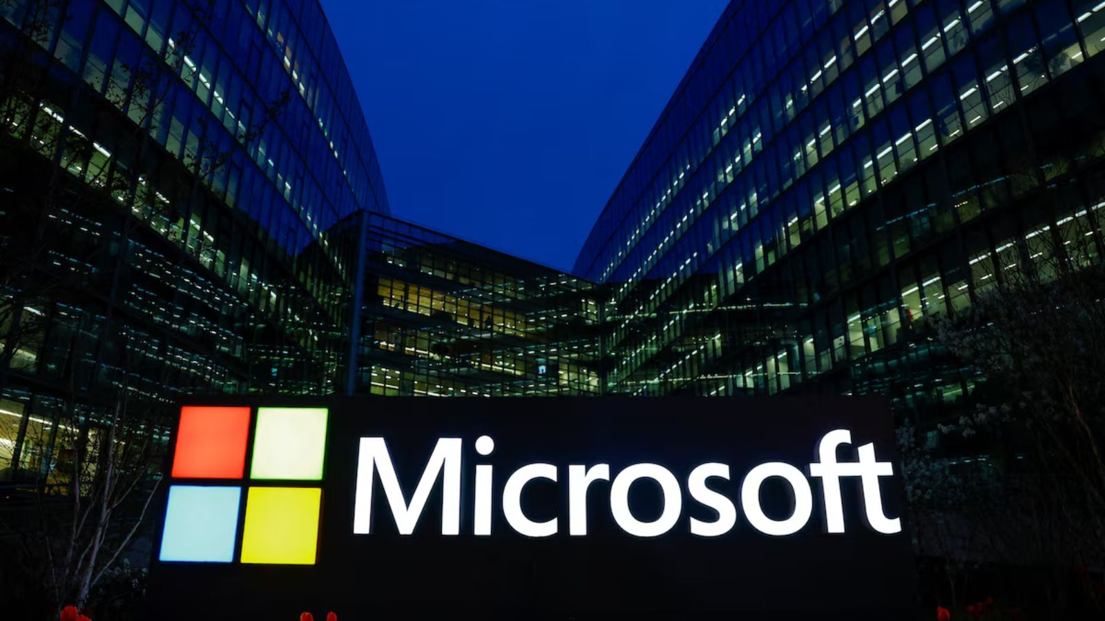 Microsoft says some SharePoint server hackers now use ransomware