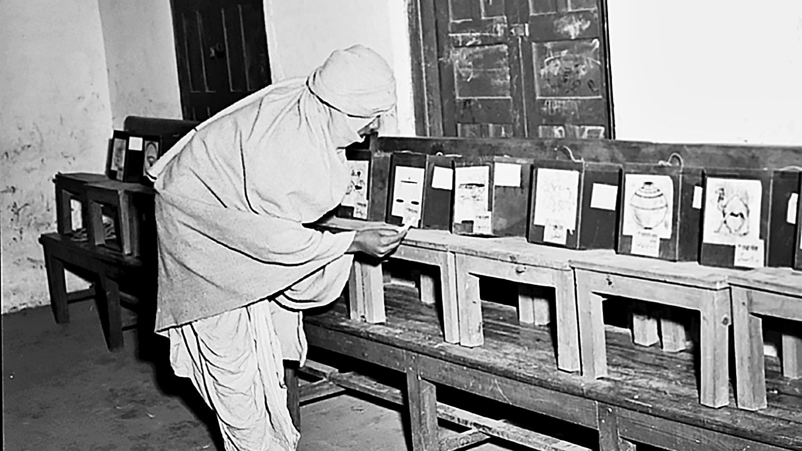 History Headline: How EC prepared electoral rolls for free India's first polls