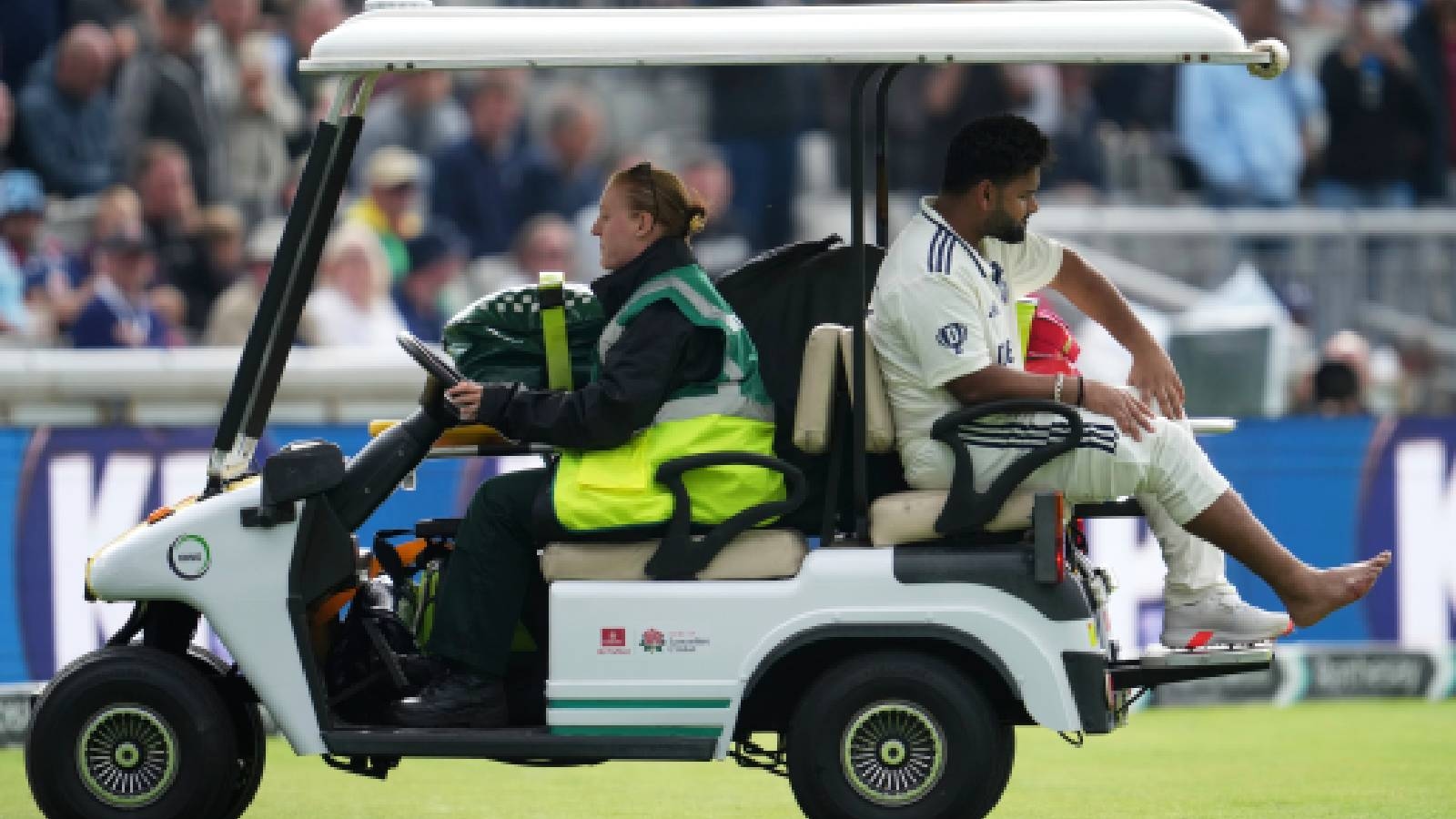 ‘Four days of 10 vs 11 isn't right,' ‘India should be allowed a sub': Vaughan calls for change in substitution rule after Rishabh Pant's injury