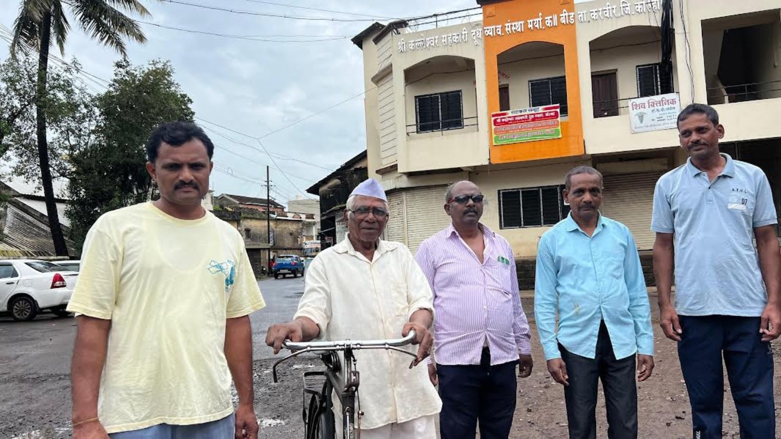 No-confidence motion against Sarpanch passed in Kolhapur village