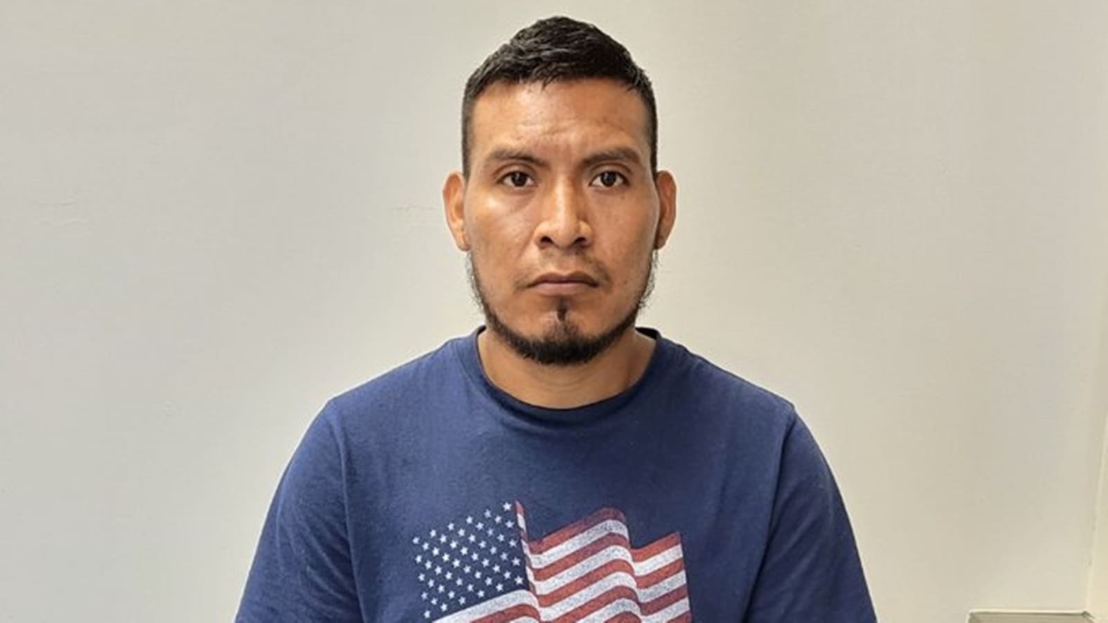 US border agents troll illegal migrant in American flag tee: ‘Nice shirt!'