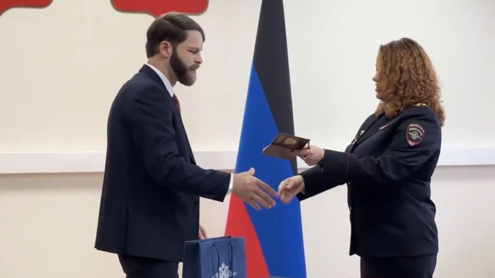 US citizen who helped Russia from inside Ukraine granted Russian passport by Putin