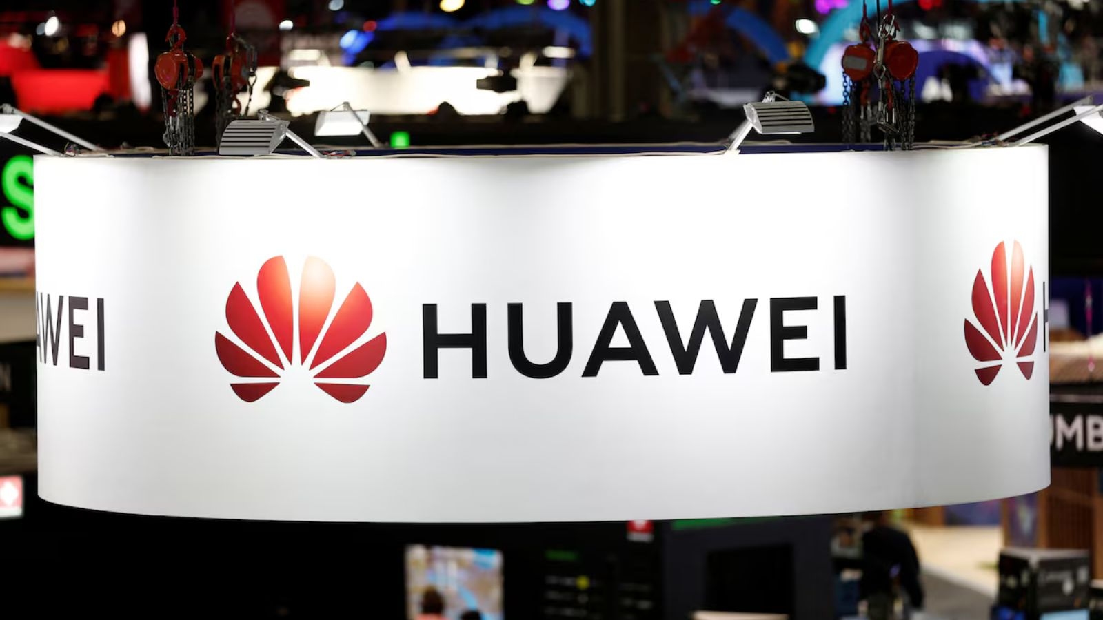Huawei shows off AI computing system to rival Nvidia's top product