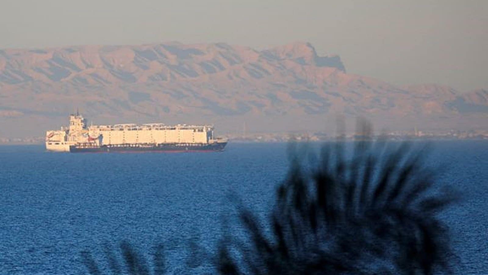 Ship attacked in Red Sea off Yemen with gunfire, rocket-propelled grenades