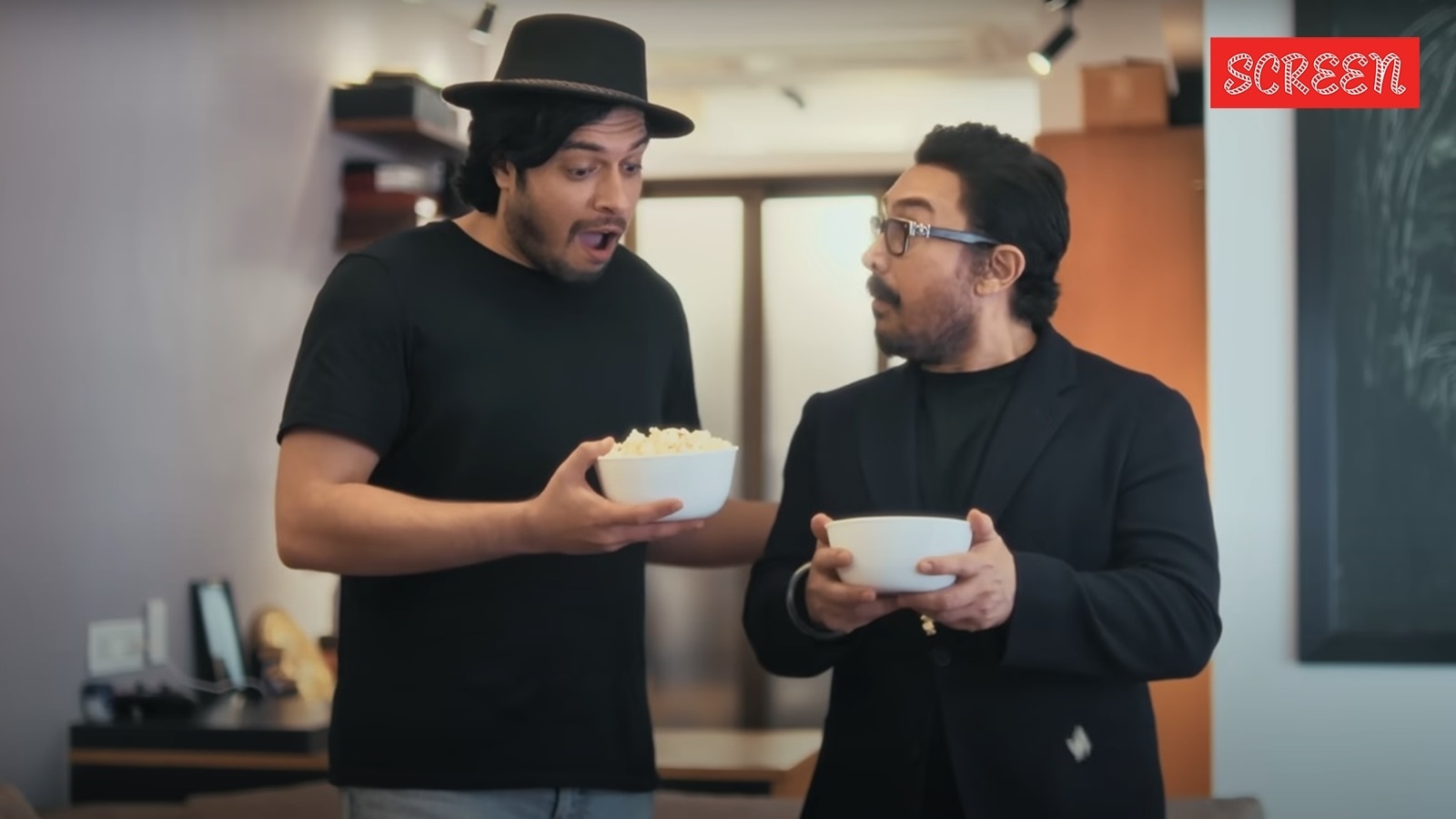 Aamir Khan calls son Junaid ‘nepo kid' as he tries to recreate iconic ‘Aap mahapurush hain' scene from Andaz Apna Apna, Azad Rao makes a cameo. Watch
